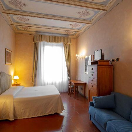 B&B Palazzo Al Torrione 2 ซานจีมิญญาโน ภายนอก รูปภาพ