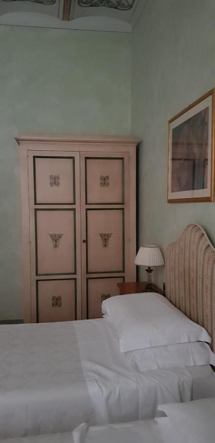 B&B Palazzo Al Torrione 2 ซานจีมิญญาโน ภายนอก รูปภาพ