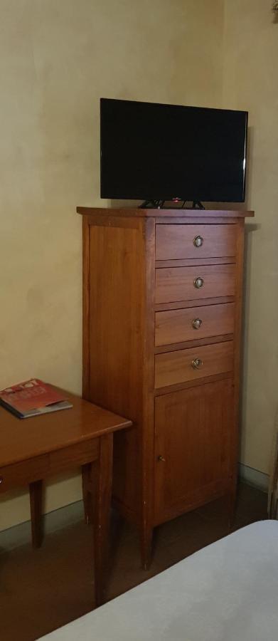 B&B Palazzo Al Torrione 2 ซานจีมิญญาโน ภายนอก รูปภาพ