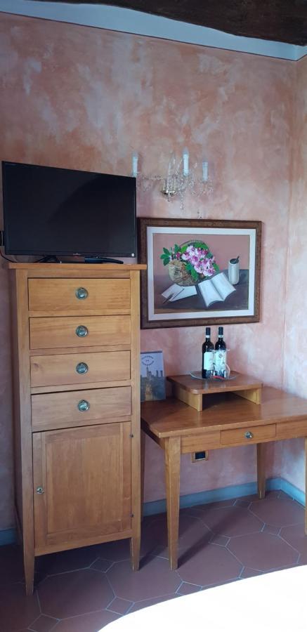 B&B Palazzo Al Torrione 2 ซานจีมิญญาโน ภายนอก รูปภาพ