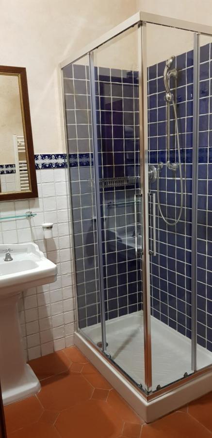 B&B Palazzo Al Torrione 2 ซานจีมิญญาโน ภายนอก รูปภาพ