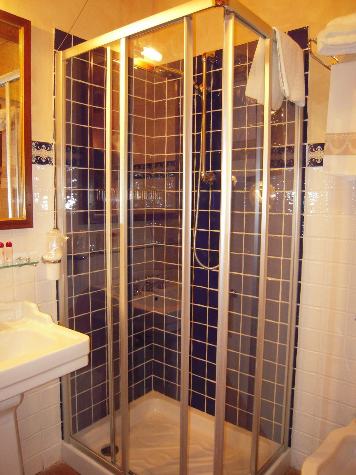 B&B Palazzo Al Torrione 2 ซานจีมิญญาโน ภายนอก รูปภาพ