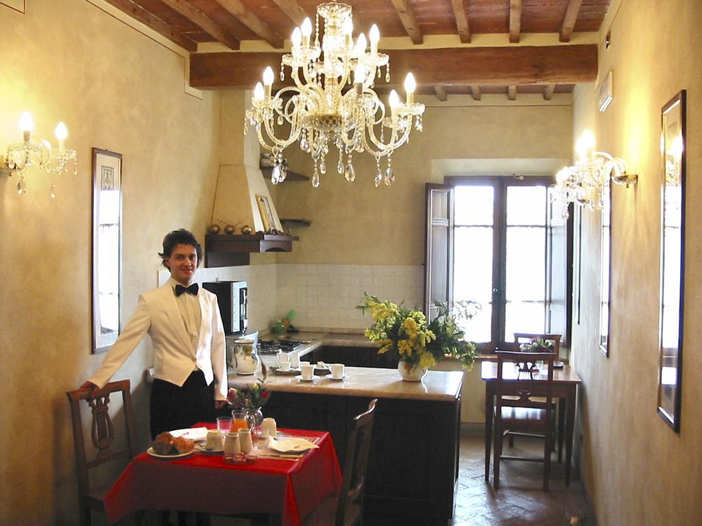 B&B Palazzo Al Torrione 2 ซานจีมิญญาโน ภายนอก รูปภาพ