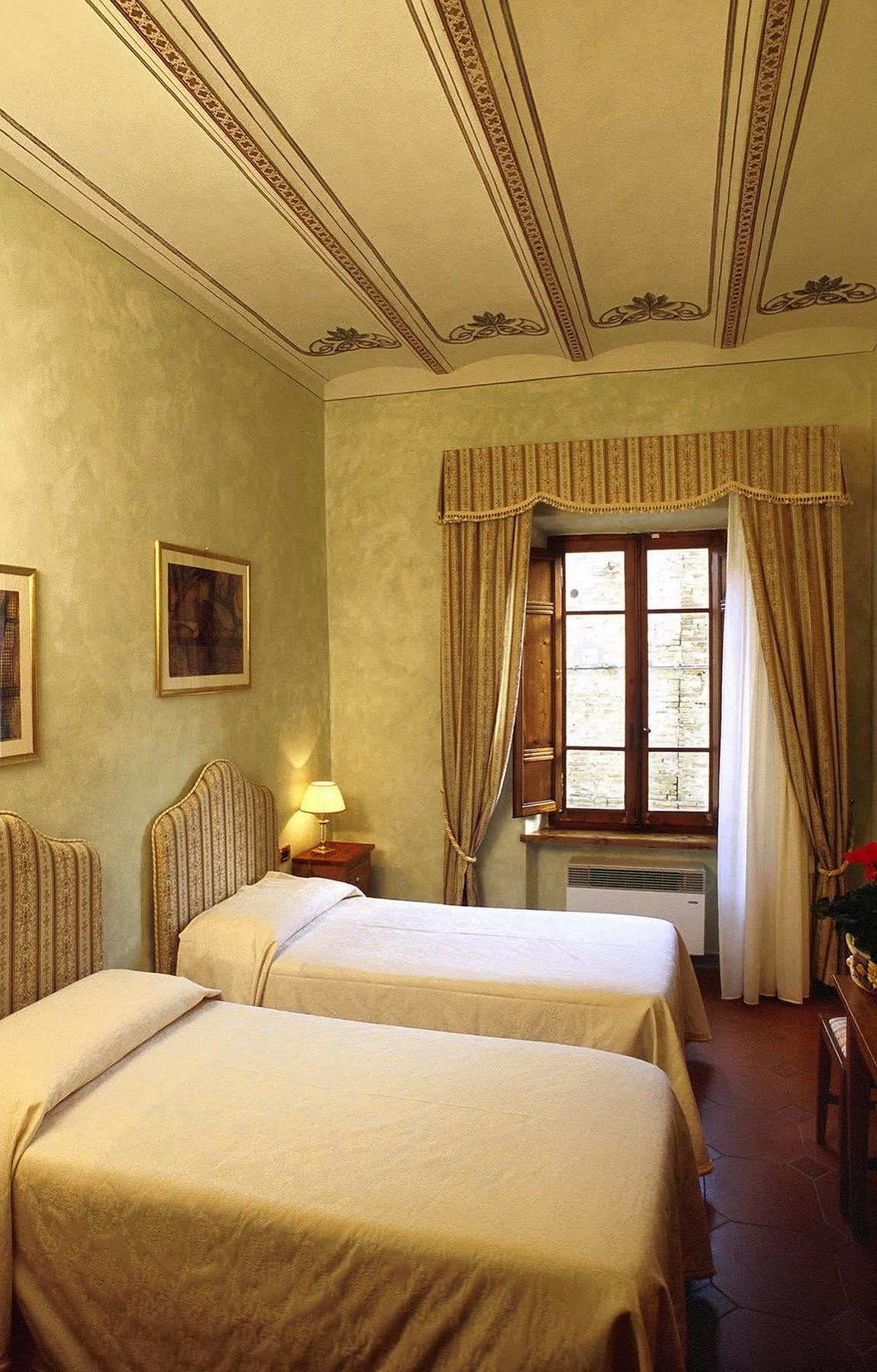 B&B Palazzo Al Torrione 2 ซานจีมิญญาโน ภายนอก รูปภาพ