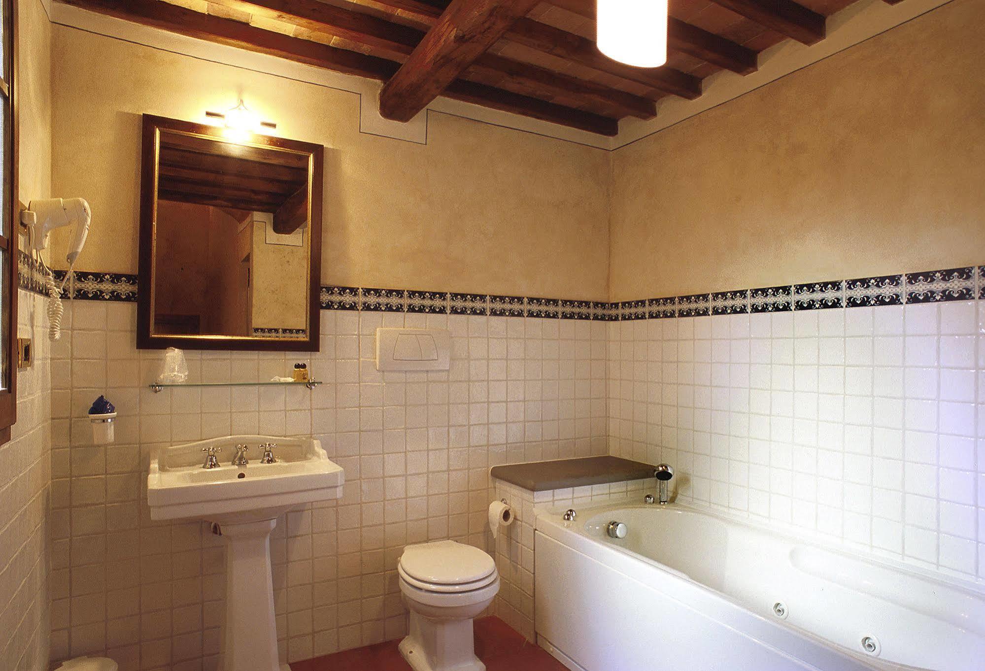 B&B Palazzo Al Torrione 2 ซานจีมิญญาโน ภายนอก รูปภาพ